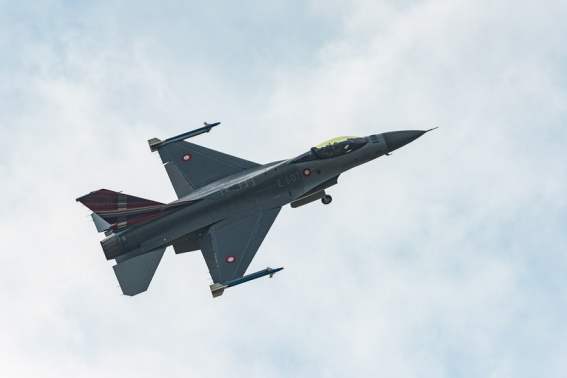 S3007B   Lars Hjortoe   Jagerfly